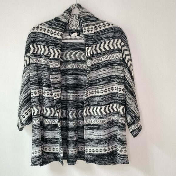 Women's Billabong Designers Closet Striped Shrug Sweater sz. S #AJ - Picture 1 of 8